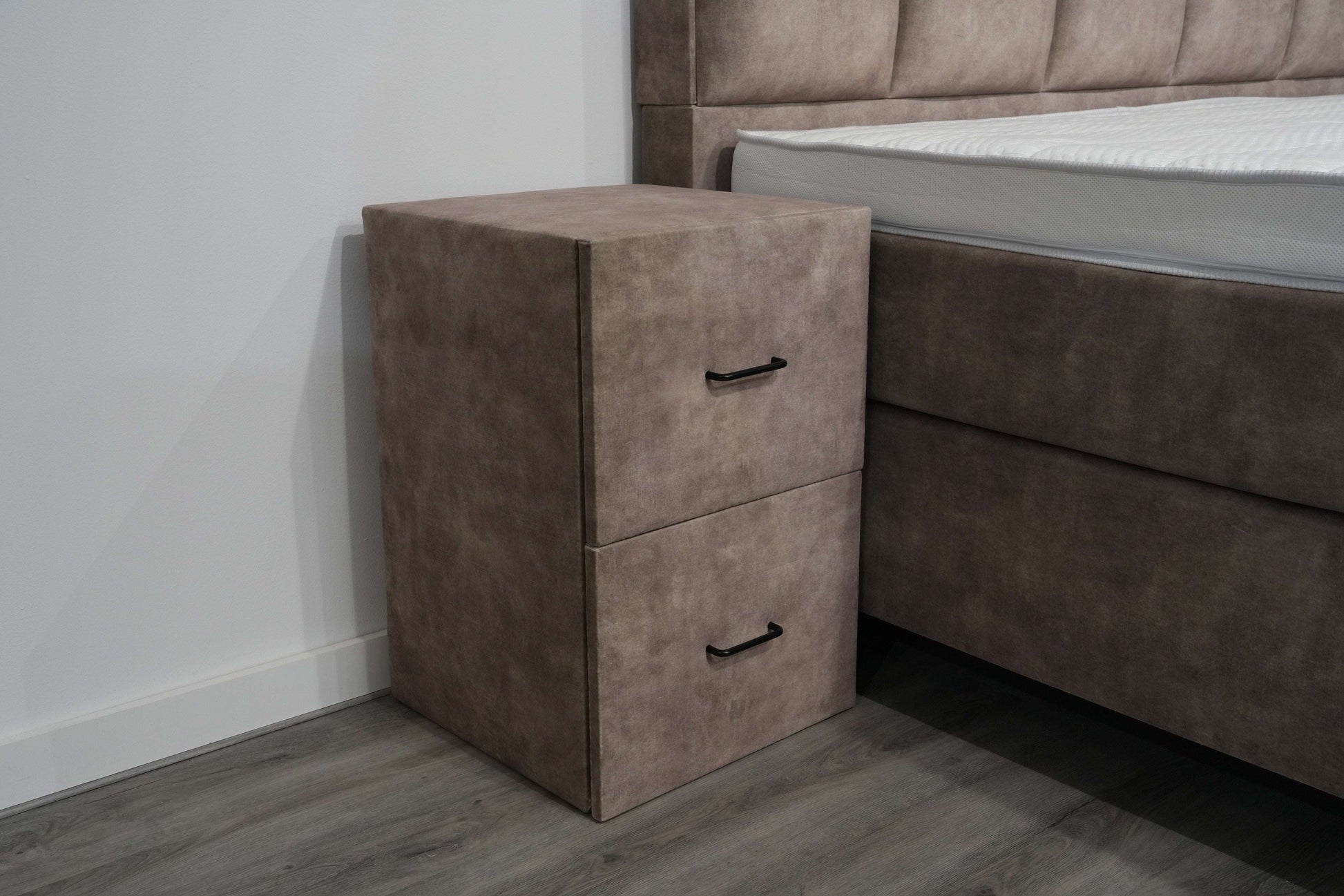 Boxspring Rosanna XL Special Edition - Bruin - Luxe 7 zone matrassen- Complete set met gratis topmatras