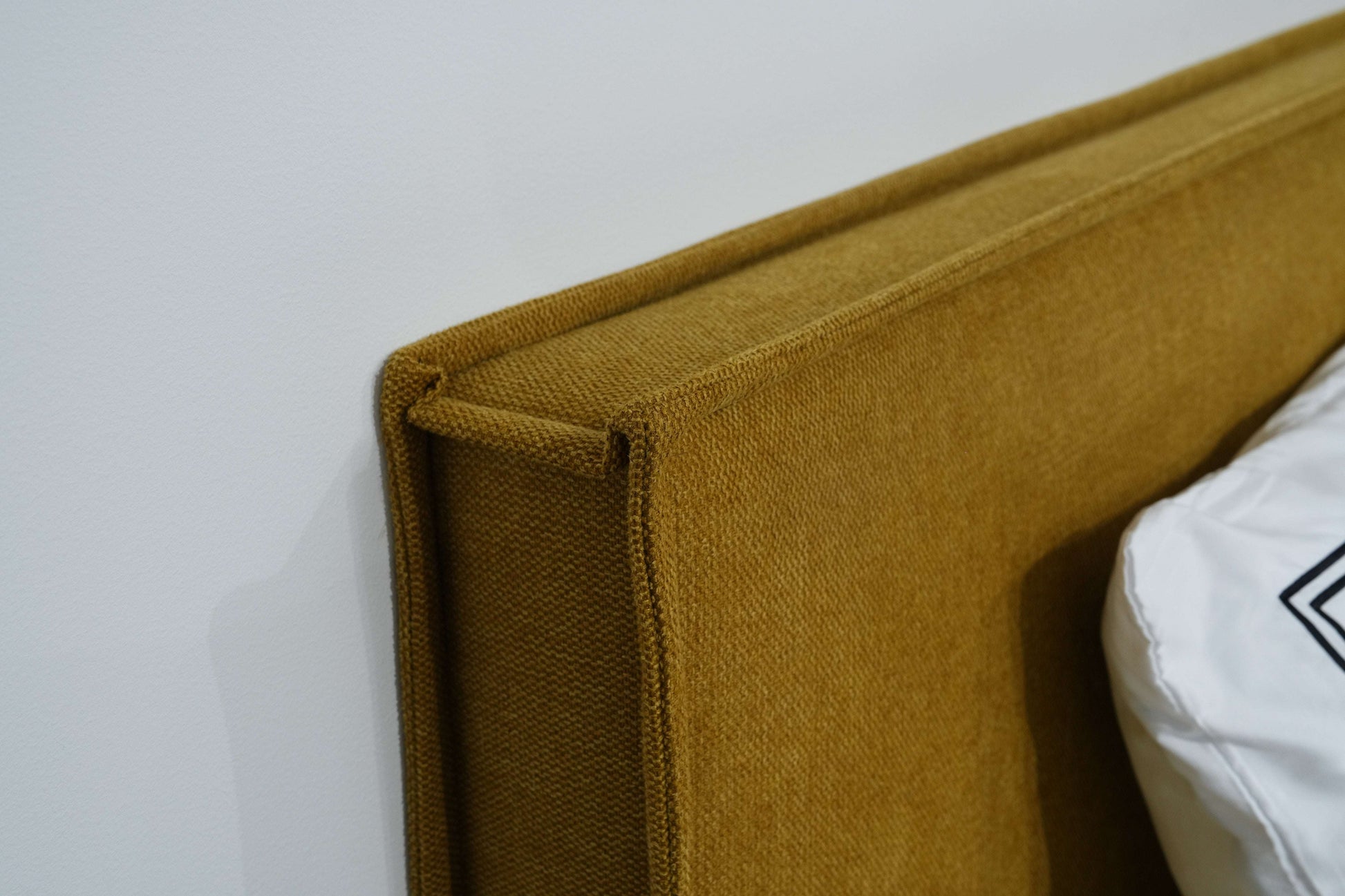 Boxspring Denver Special Edition - Geel - Luxe 7 zone matrassen- Complete set met gratis topmatras