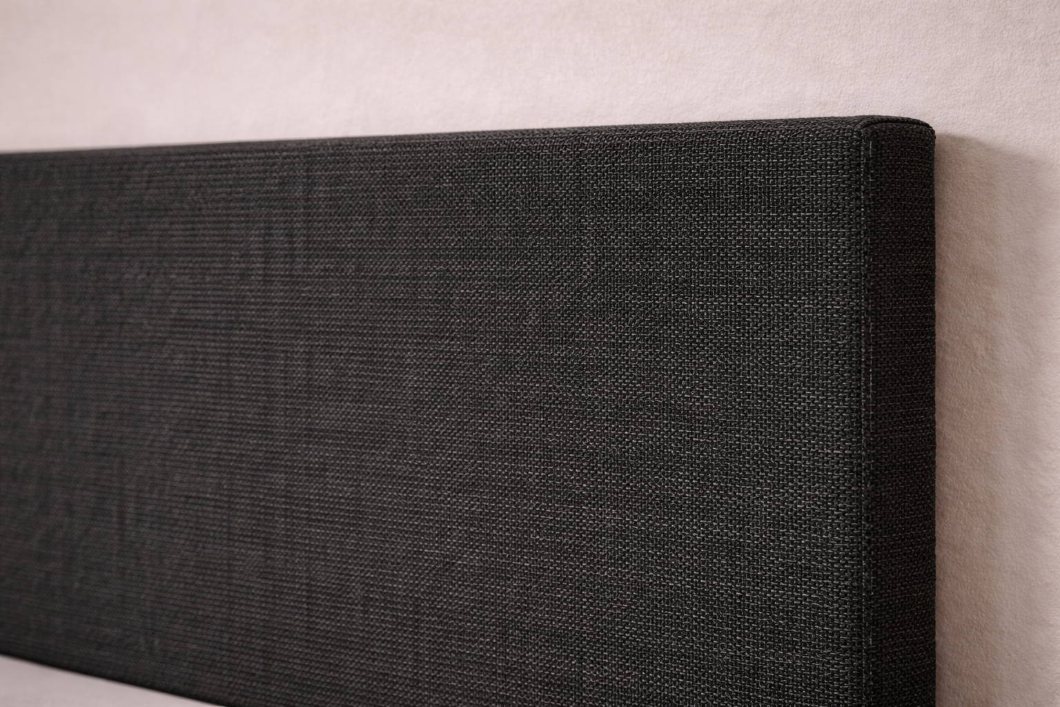 hoofdbord zwart detail