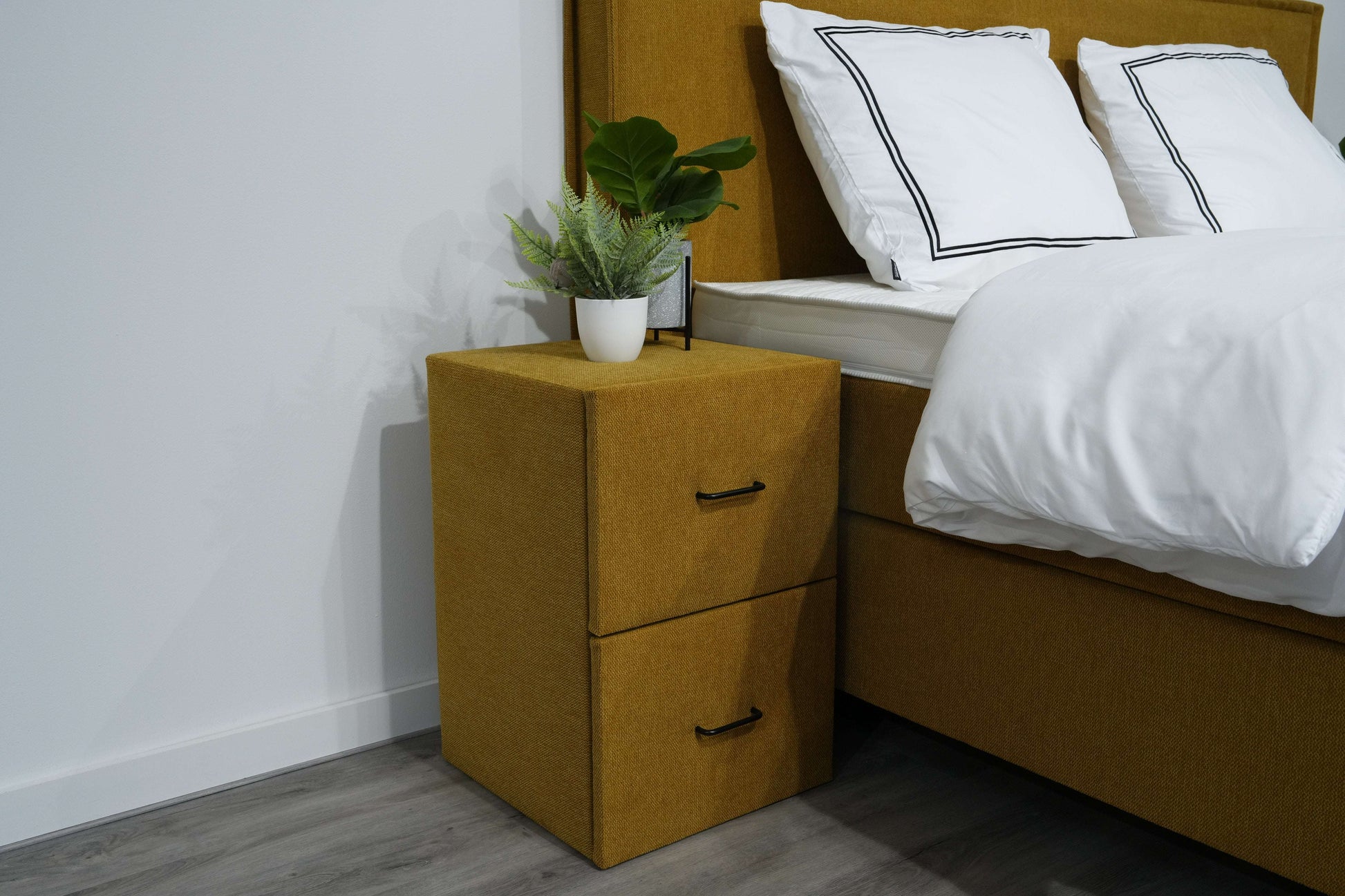 Boxspring Denver Special Edition - Geel - Luxe 7 zone matrassen- Complete set met gratis topmatras